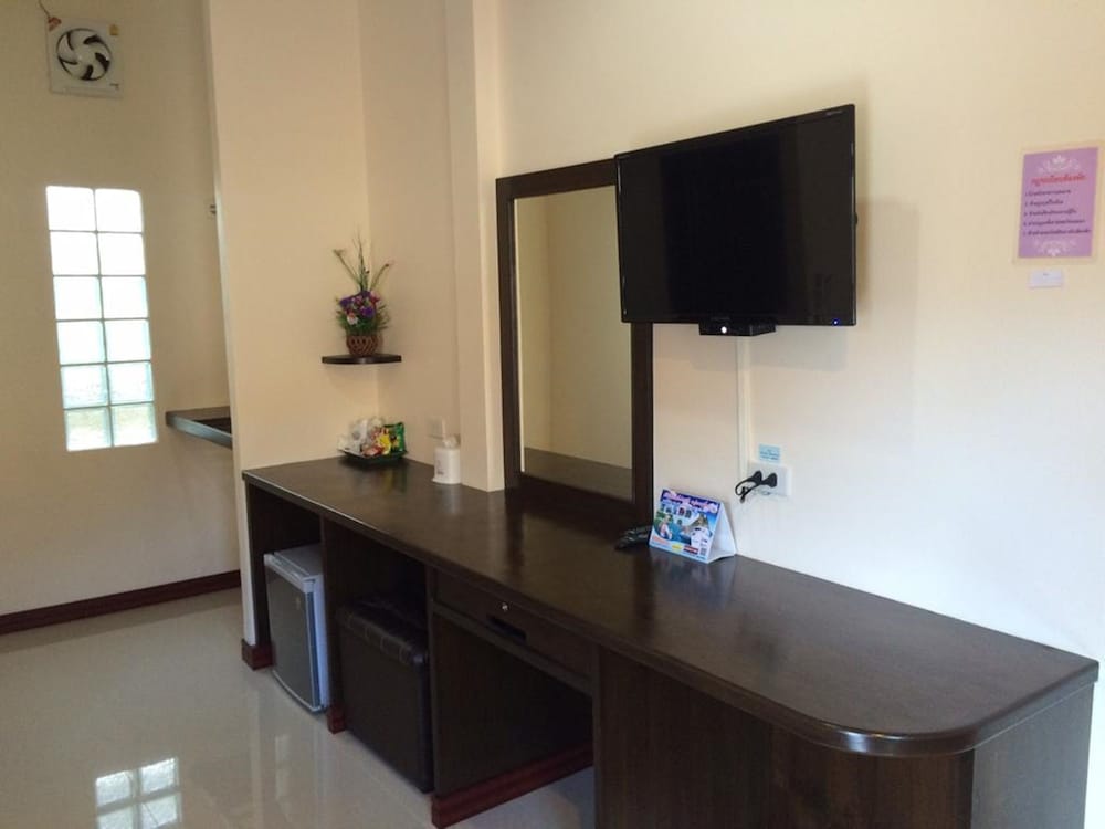Standard Room photo 2