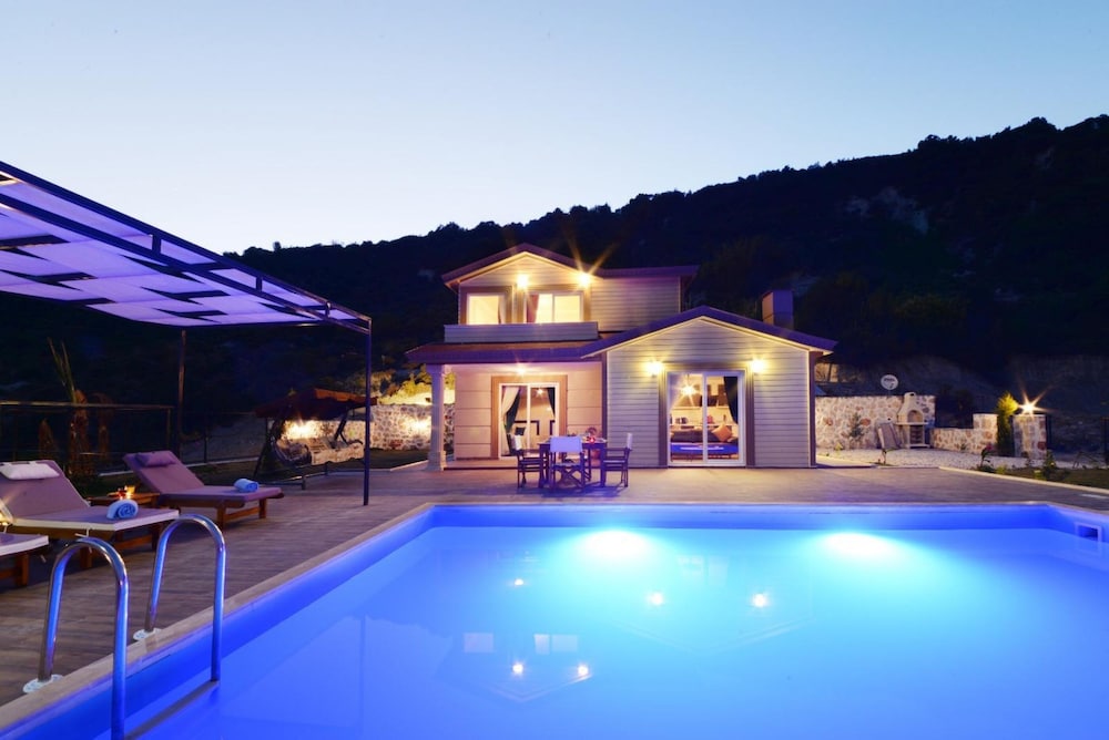 Grand Villa, 2 Bedrooms, Private Pool
