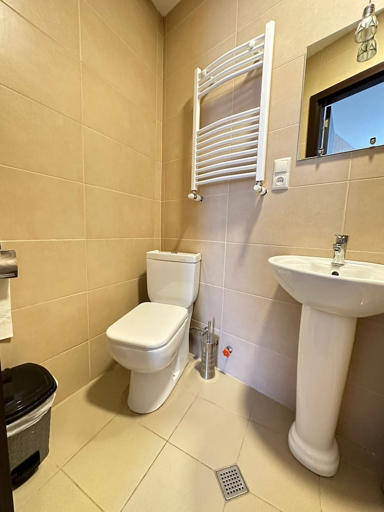 Economy Double Room photo 2