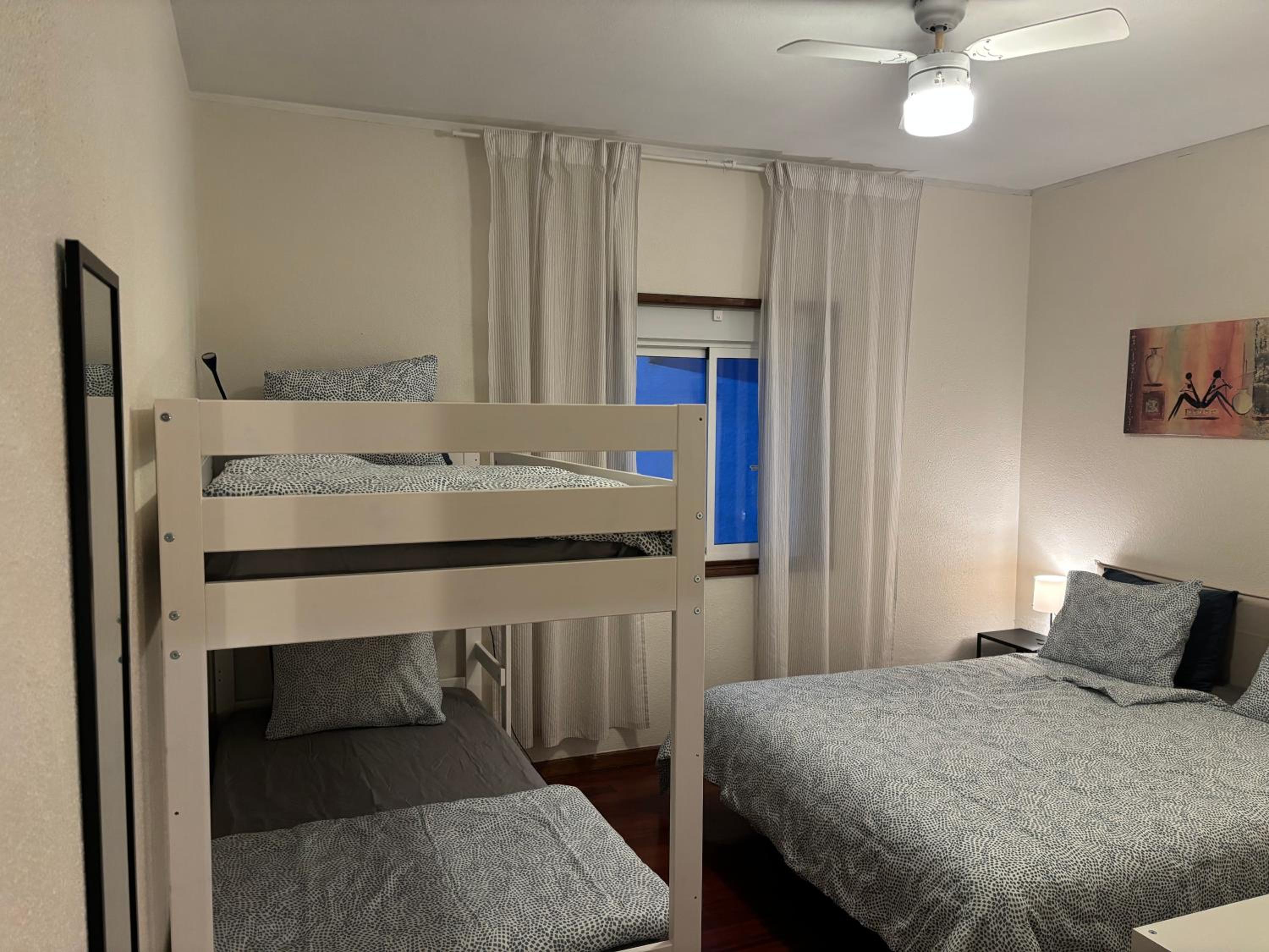 Master Suite thumbnail 5