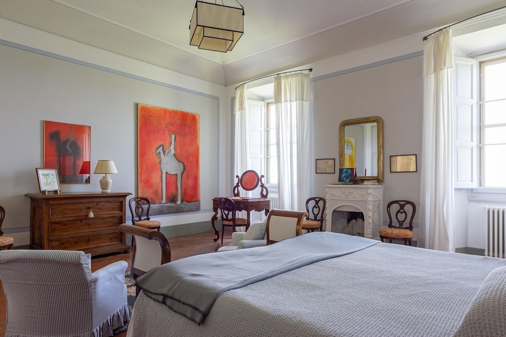 Villa di Tizzano Luxurious Retreat in Paradise, Photo 54