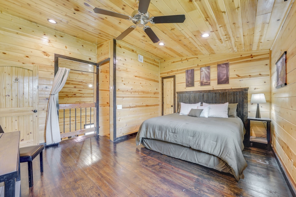 House (2 Bedrooms) photo 2