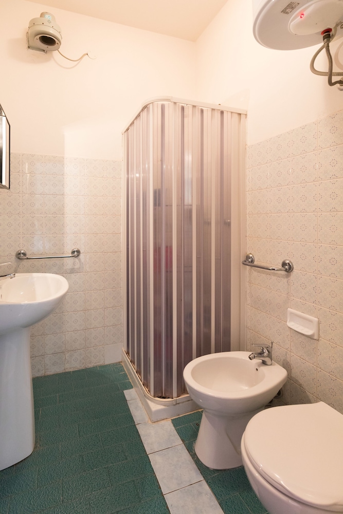 Apartment, 1 Bedroom, Balcony, City View (3) photo 2