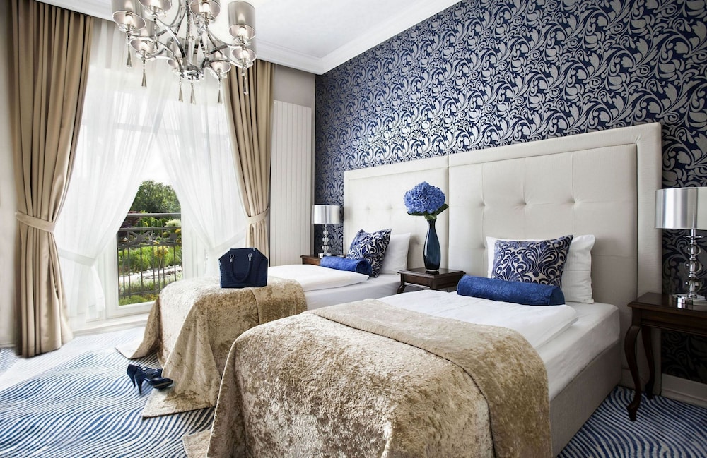 Twin Room, Garden View photo 1