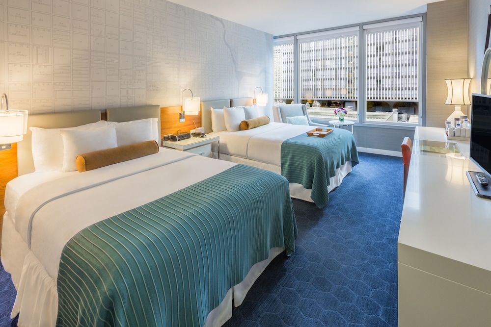 Deluxe Room, 2 Queen Beds, Non Smoking - Photo 2