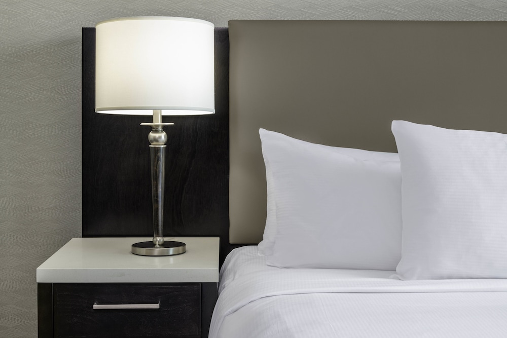 Studio Suite, 1 King Bed - Photo 2