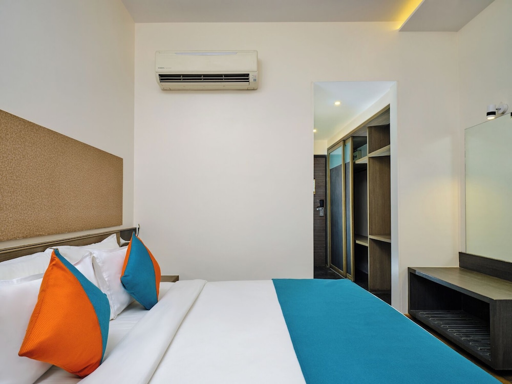 Deluxe Room - Photo 24