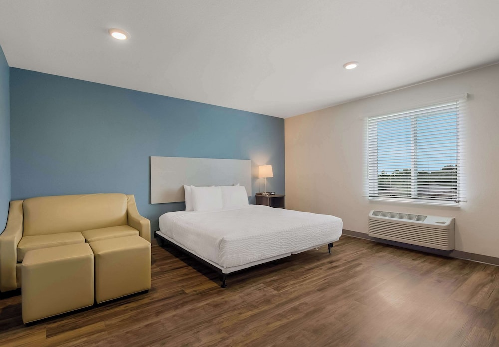 Room, 1 King Bed with Sofa bed, Accessible, Non Smoking