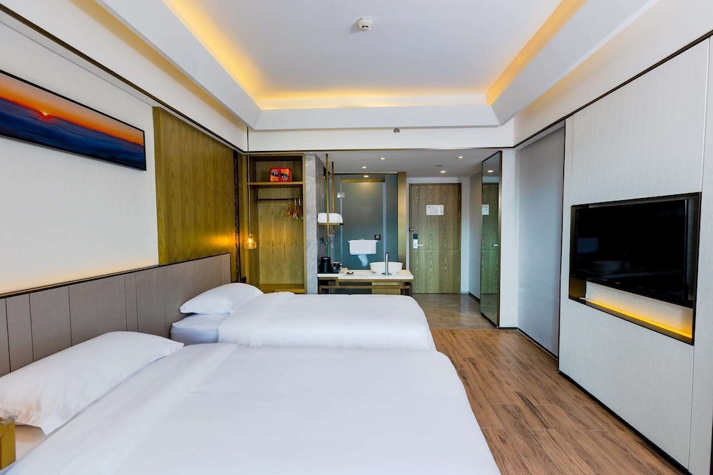 Executive Room, 2 Twin Beds, Non Smoking, Mountain View