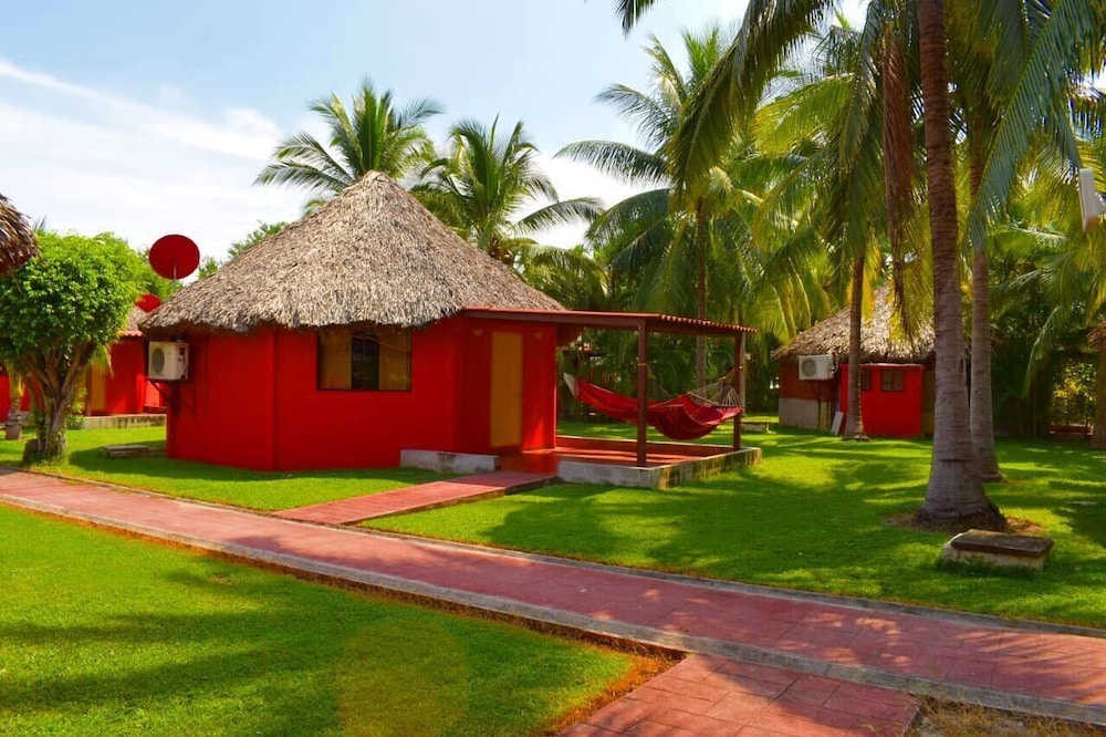 Bungalow, 1 Queen Bed photo 2