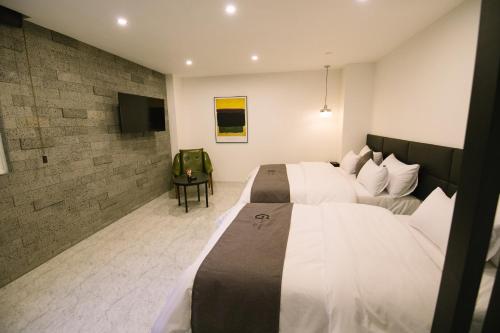 Deluxe Twin Room - Photo 3