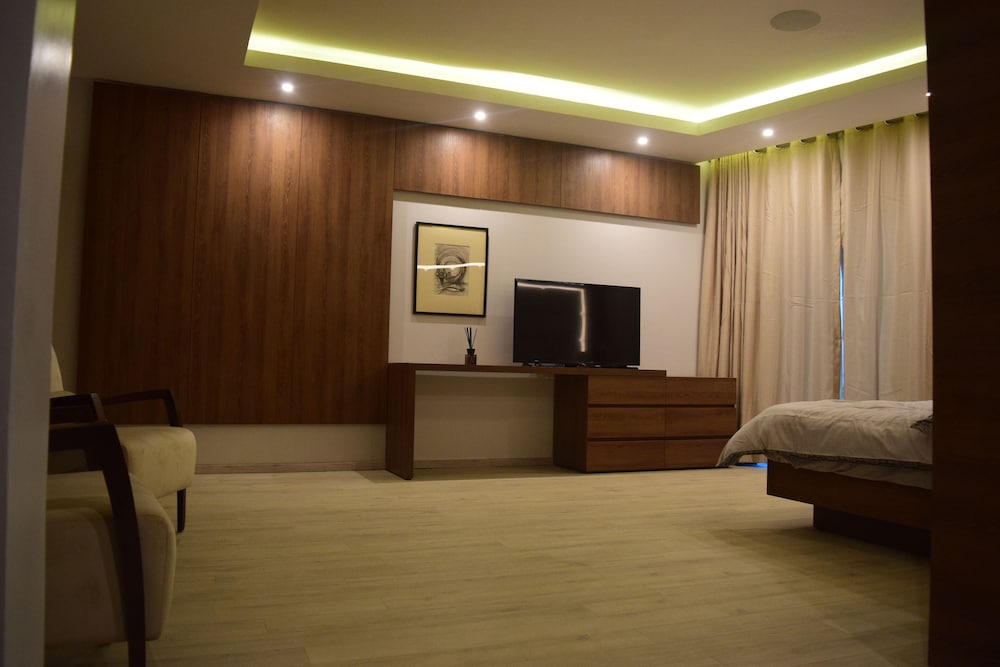 Premium House