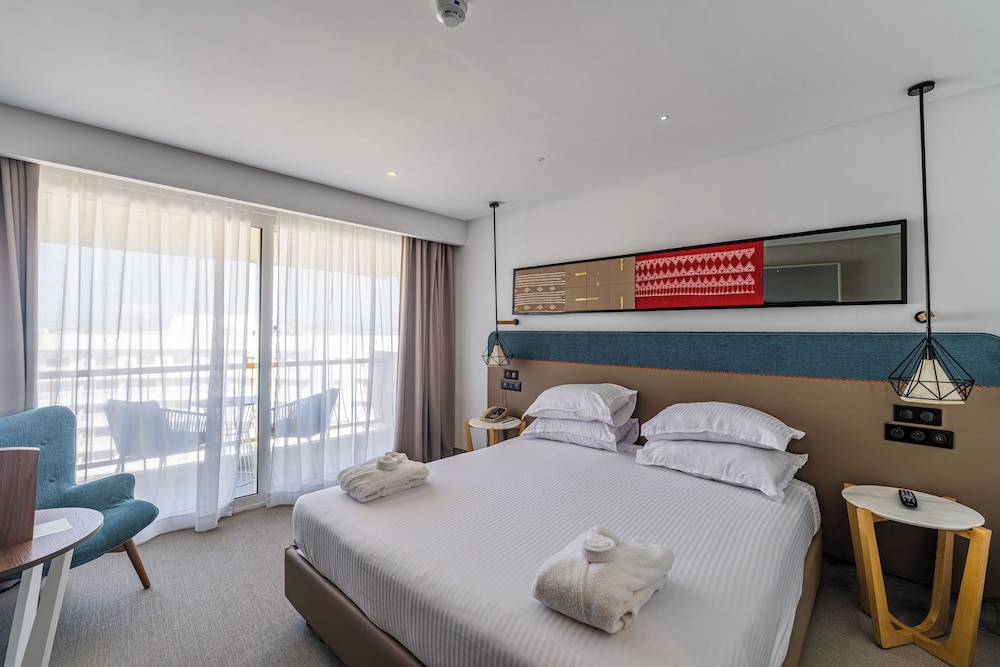 Executive Suite, 2 Bedrooms, Balcony