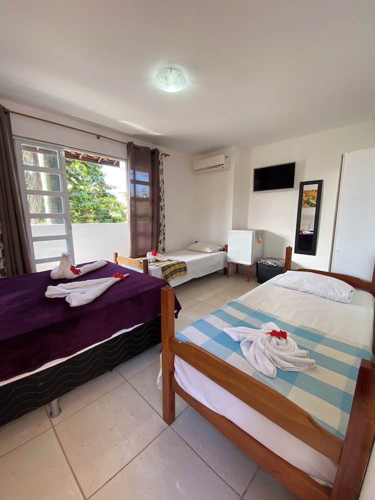 Economy Quadruple Room, Multiple Beds, Non Smoking - Photo 9