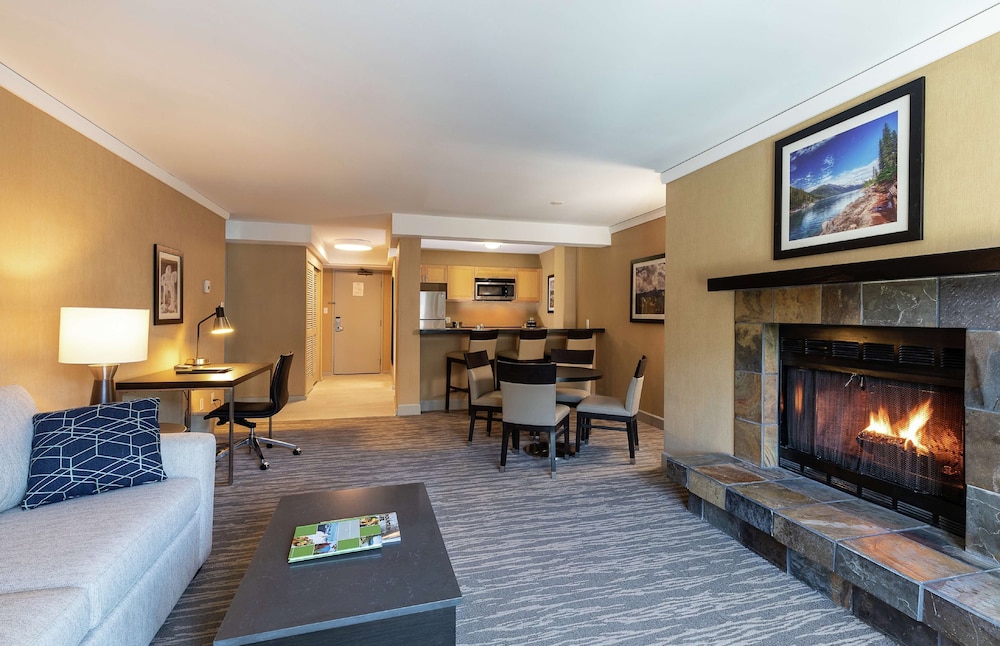 Blackcomb One Bedroom Suite - Photo 1