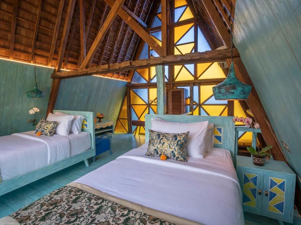 Ethnical Two Bedroom with Plunge Pool - Photo 8