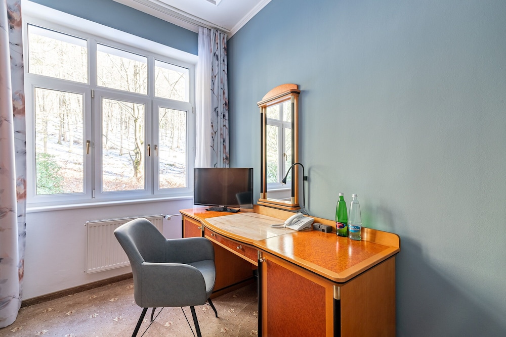 Classic Single Room