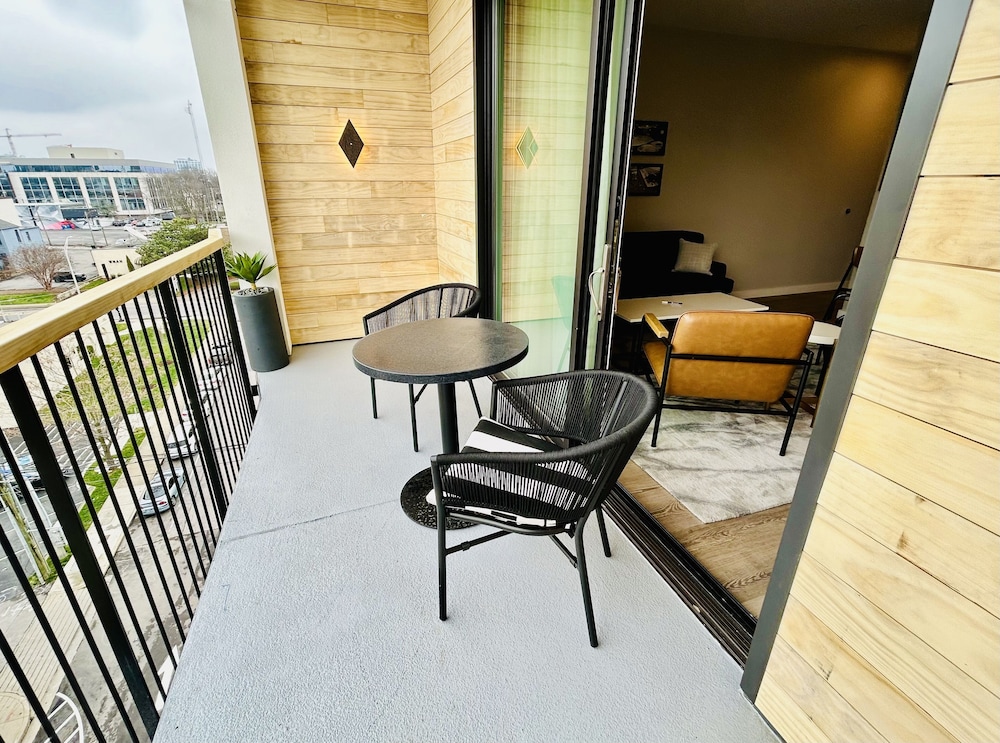 Superior Suite, 2 Bedrooms, Accessible, Balcony photo 3