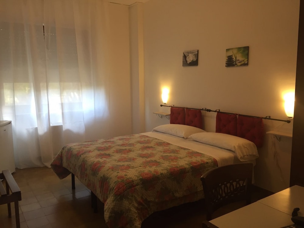 Economy Single Room photo 2