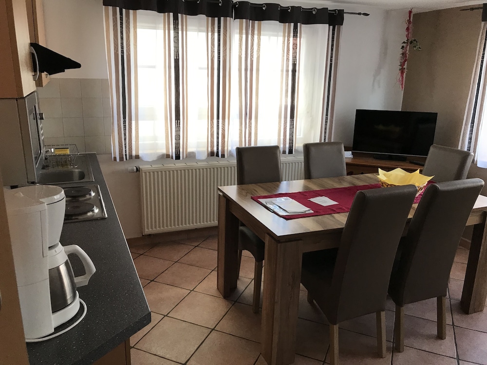 Apartment, 2 Bedrooms, Terrace (FeWo 1) photo 3