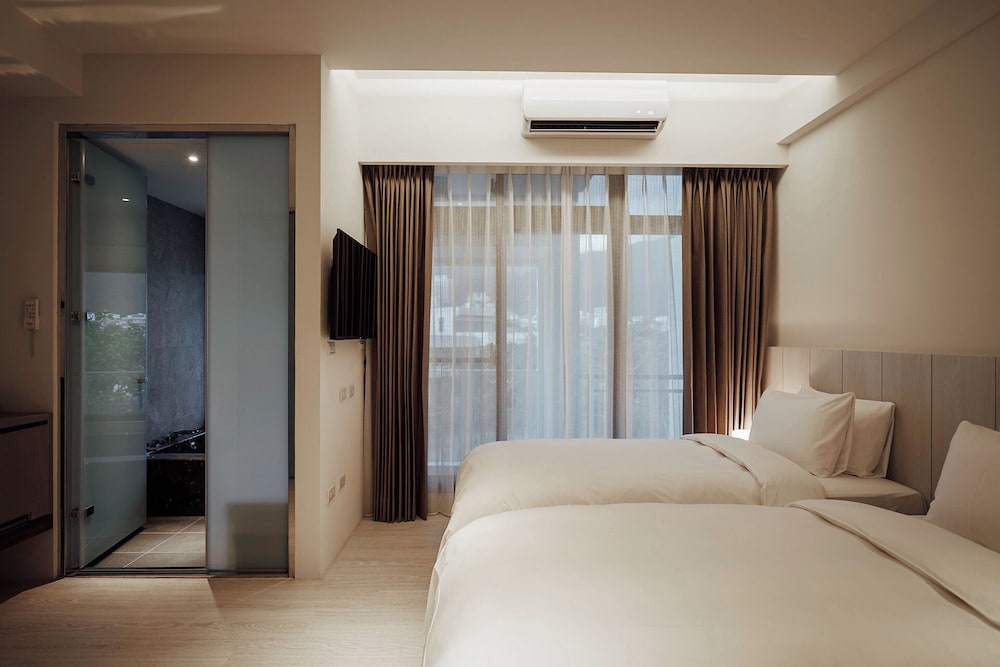 Superior Twin Room photo 1