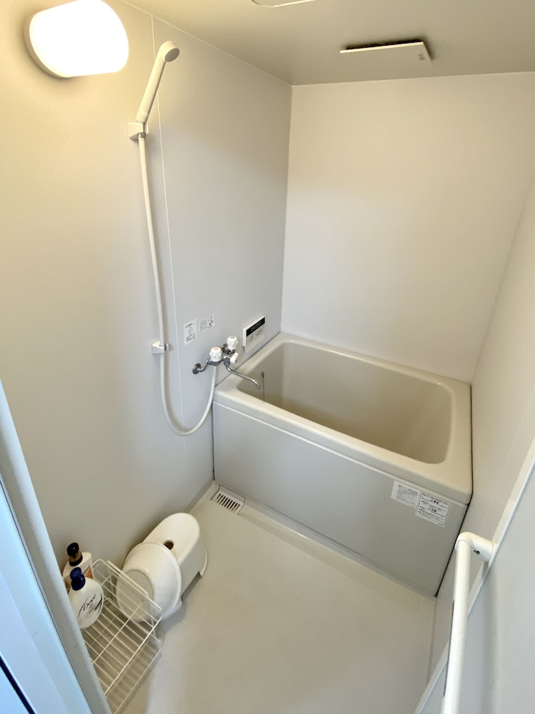 Apartment (403) photo 2