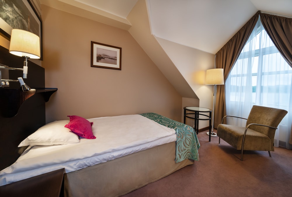 Single Room (Compact) - Photo 1