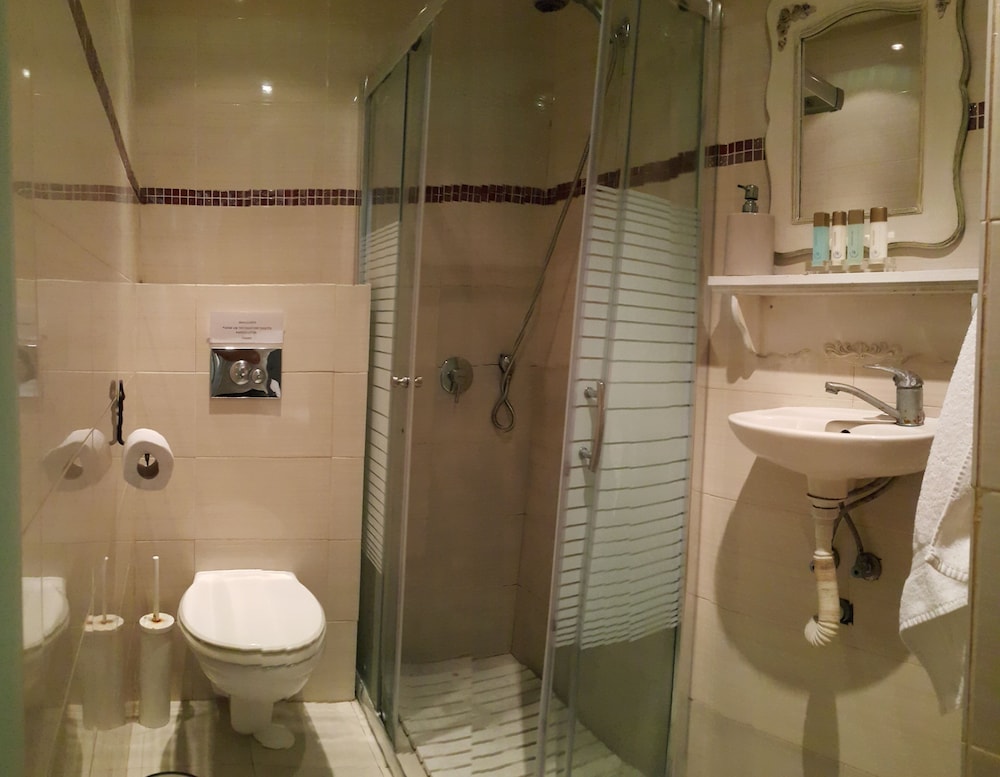 Standard Single Room, 1 Twin Bed, City View photo 3