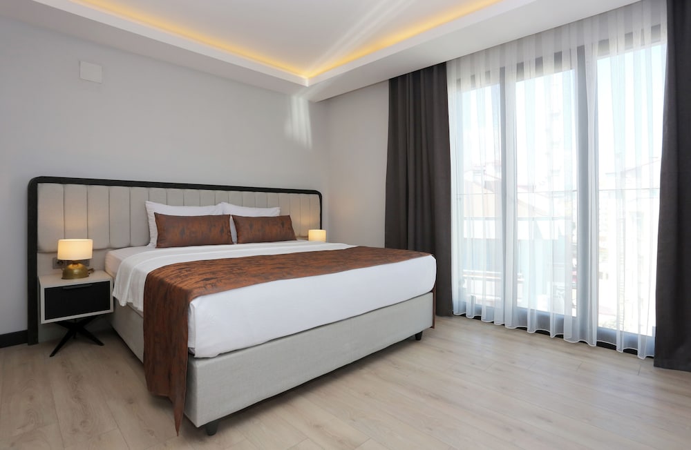 Deluxe Room, City View photo 3
