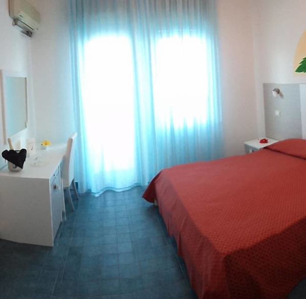 Triple Room, Sea View photo 2