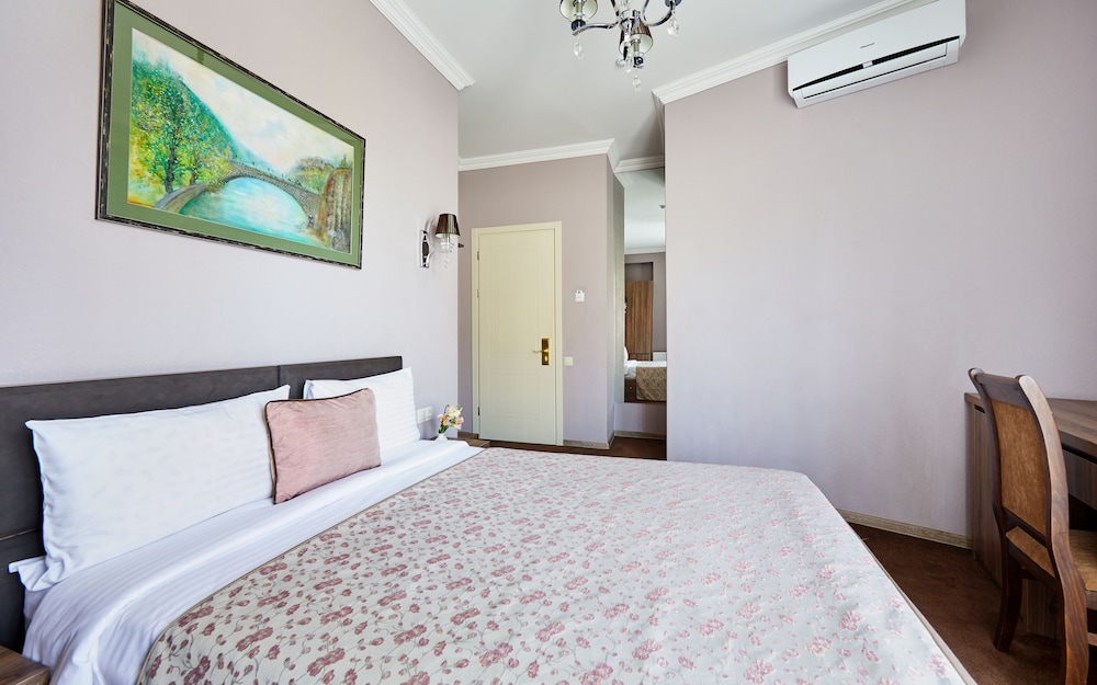 Superior Double Room, 1 Double Bed, Balcony photo 3