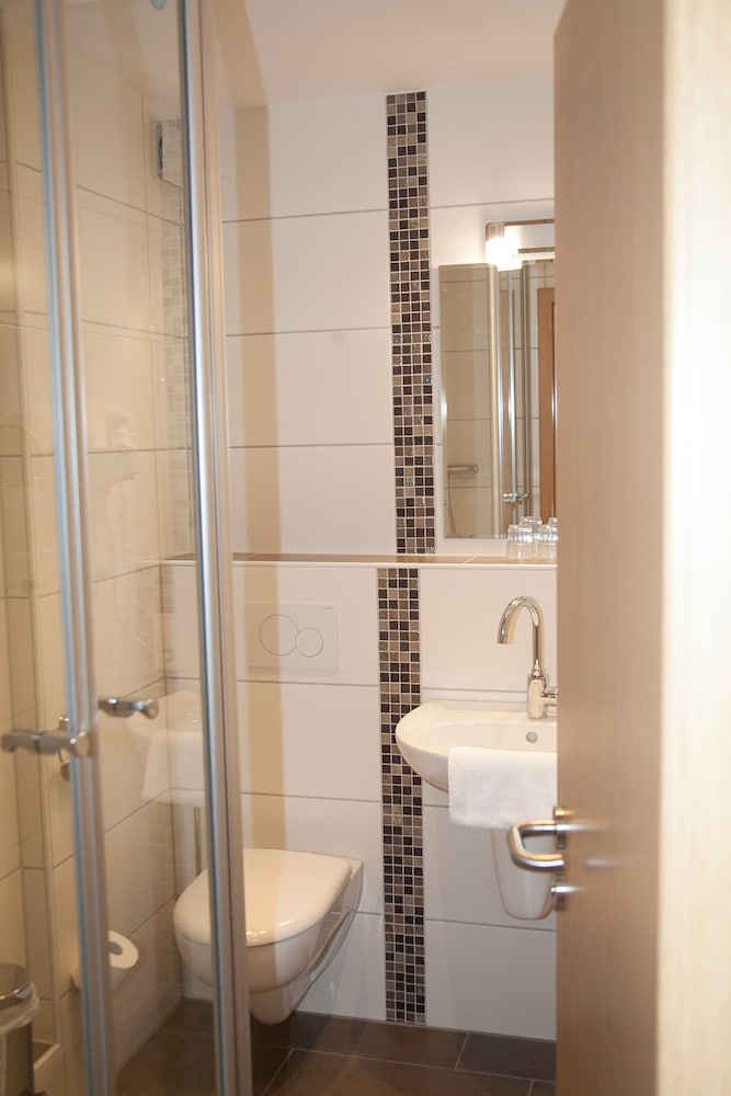 Standard Quadruple Room (5) photo 3