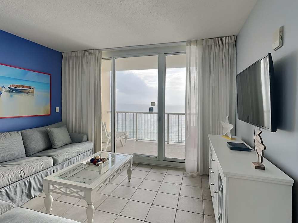 Condo, 3 Bedrooms, Ocean View (T1 1703 - No Pets)