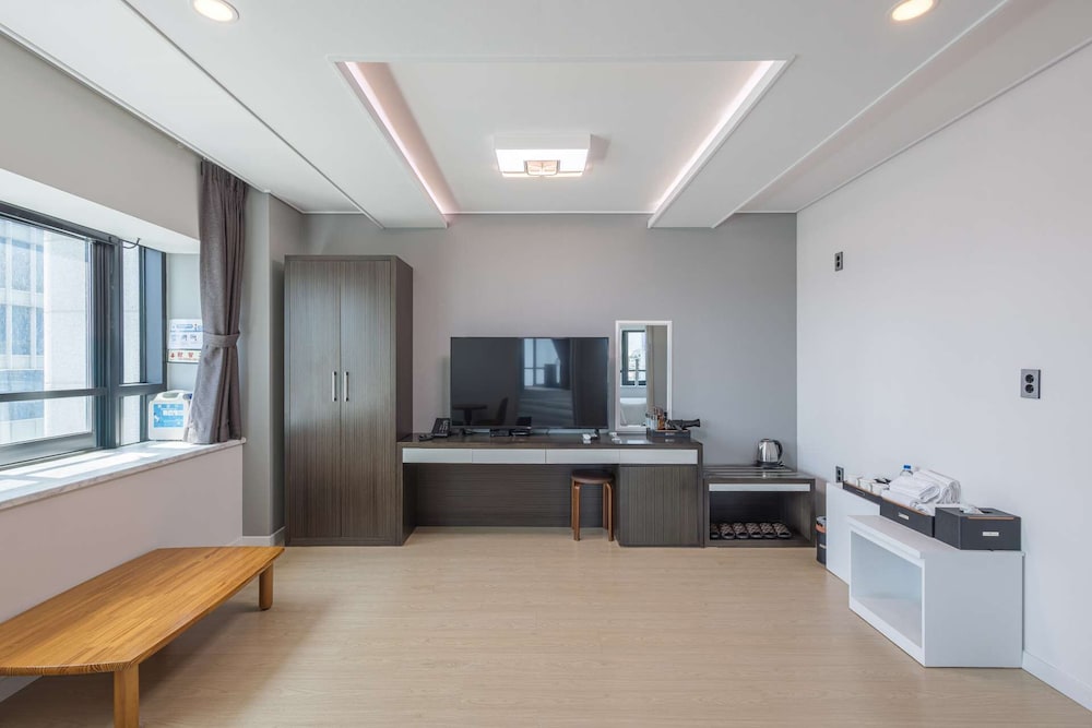 Royal Suite - Photo 12