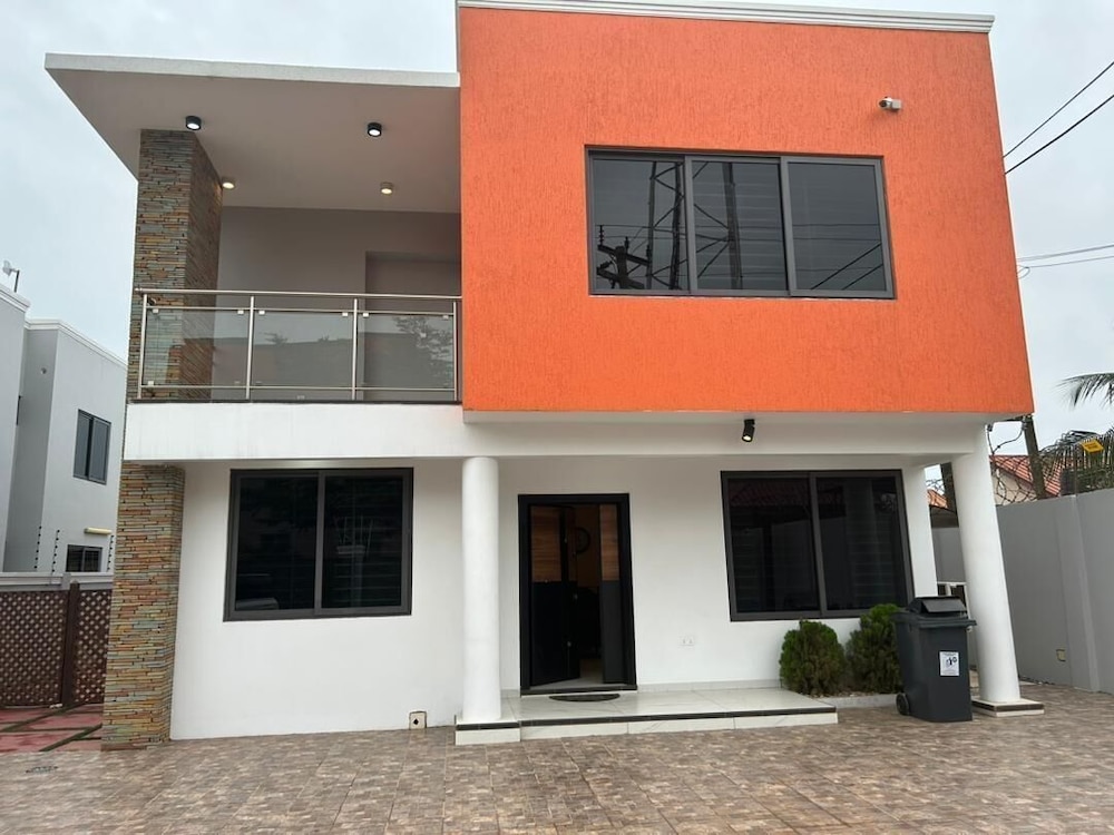 House, 3 Bedrooms, Accessible, Smoking