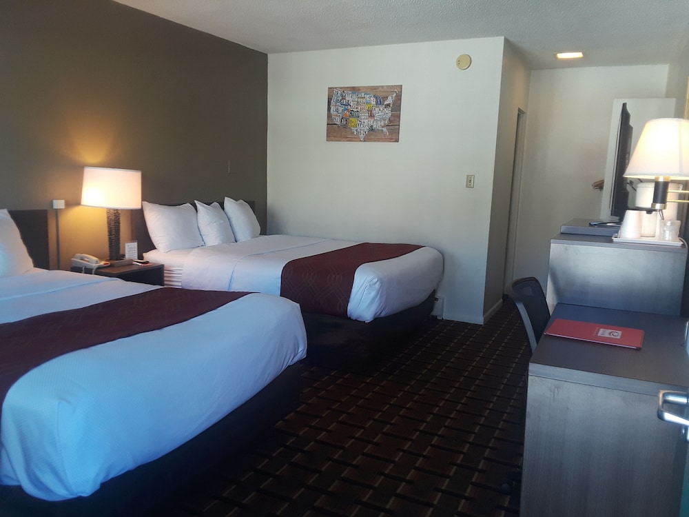 Standard Double Room, Non Smoking - Photo 1