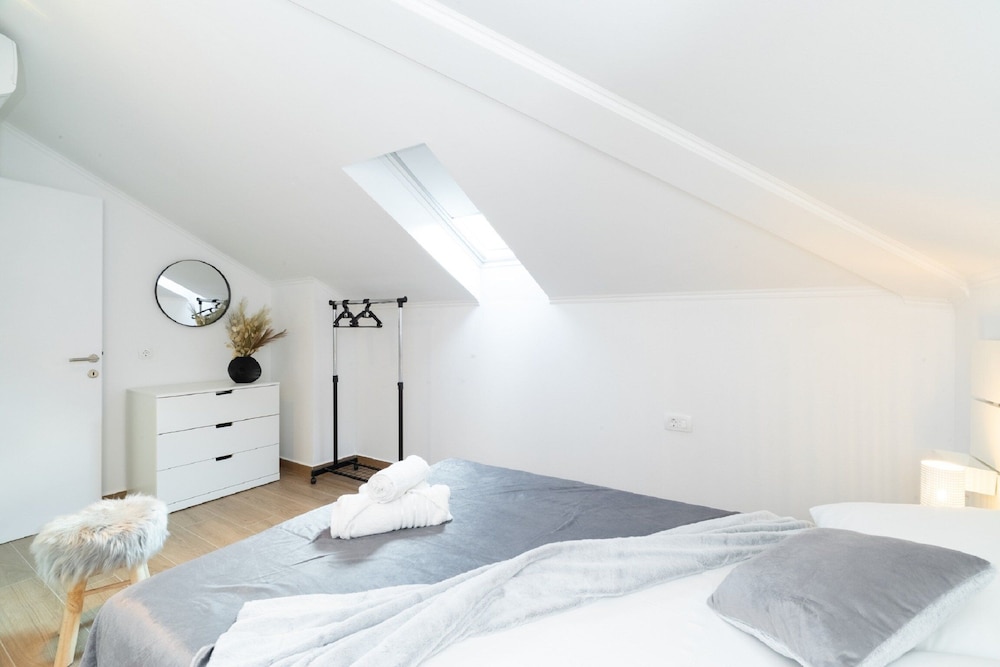 Apartment (Two bedroom Apartment with Terrace an) photo 3