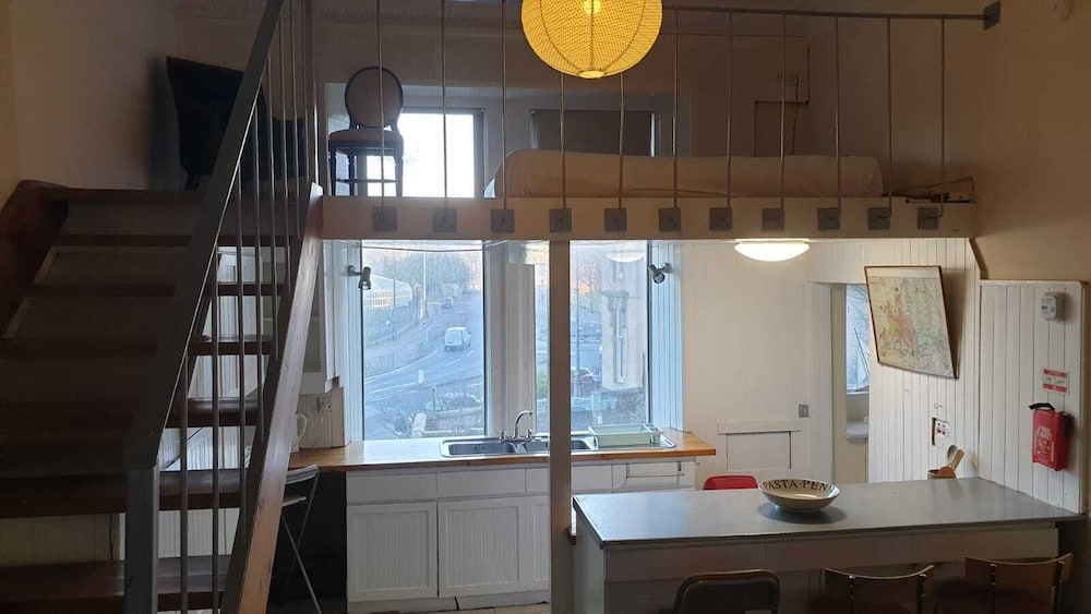 Apartment, Private Bathroom, Garden View ( 4 guest studo 3 beds)