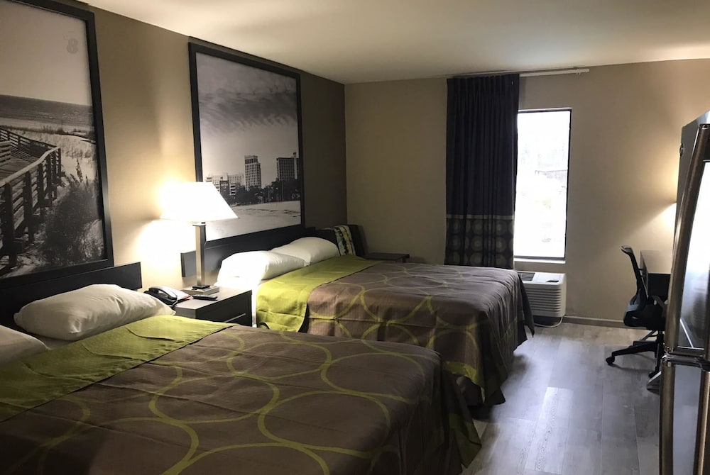 Room, 2 Queen Beds, Non Smoking