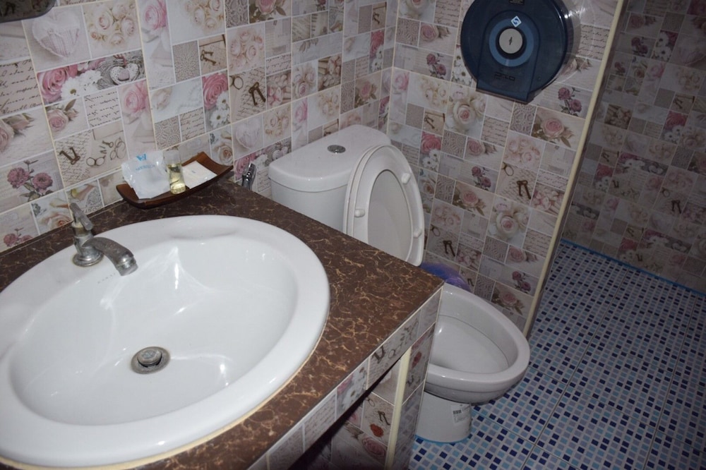 Triple Room - Photo 7