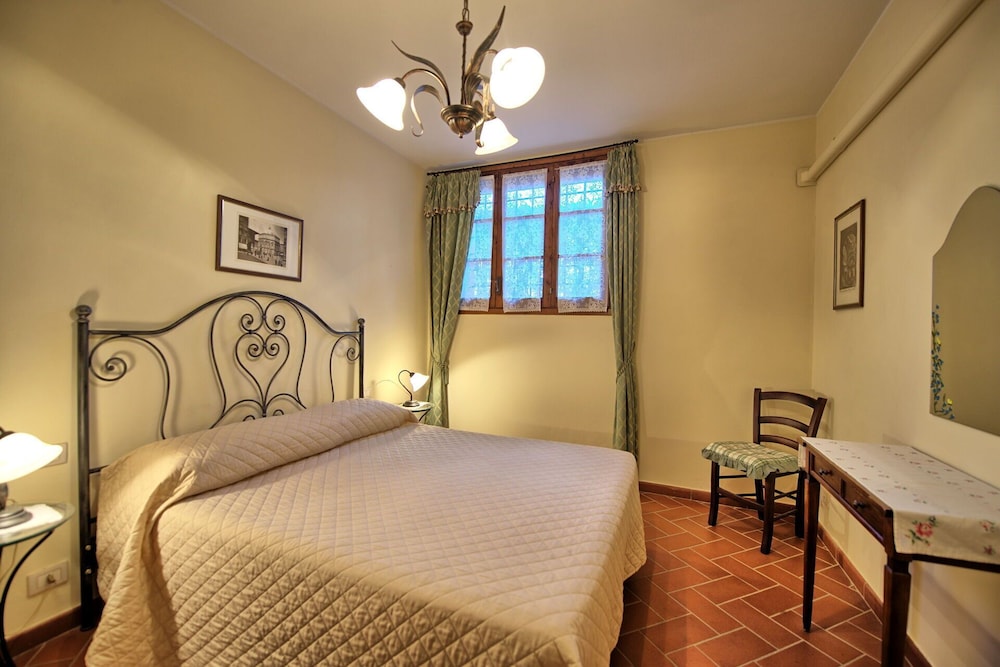 Panoramic Apartment, 3 Bedrooms (Casa Rossa 5) photo 1