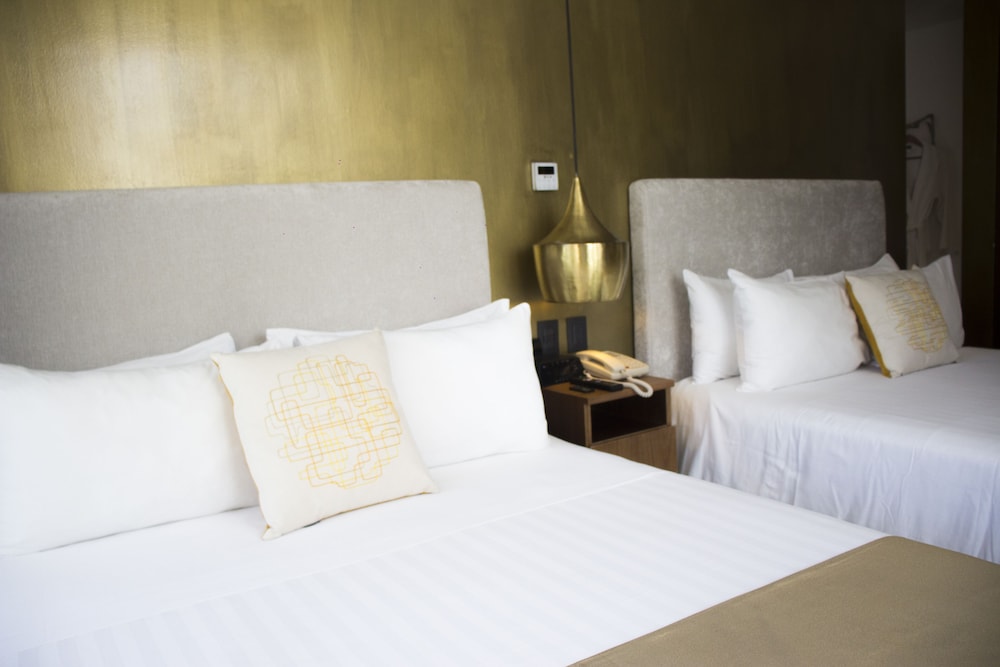 Premium Room, 2 Queen Beds, Balcony