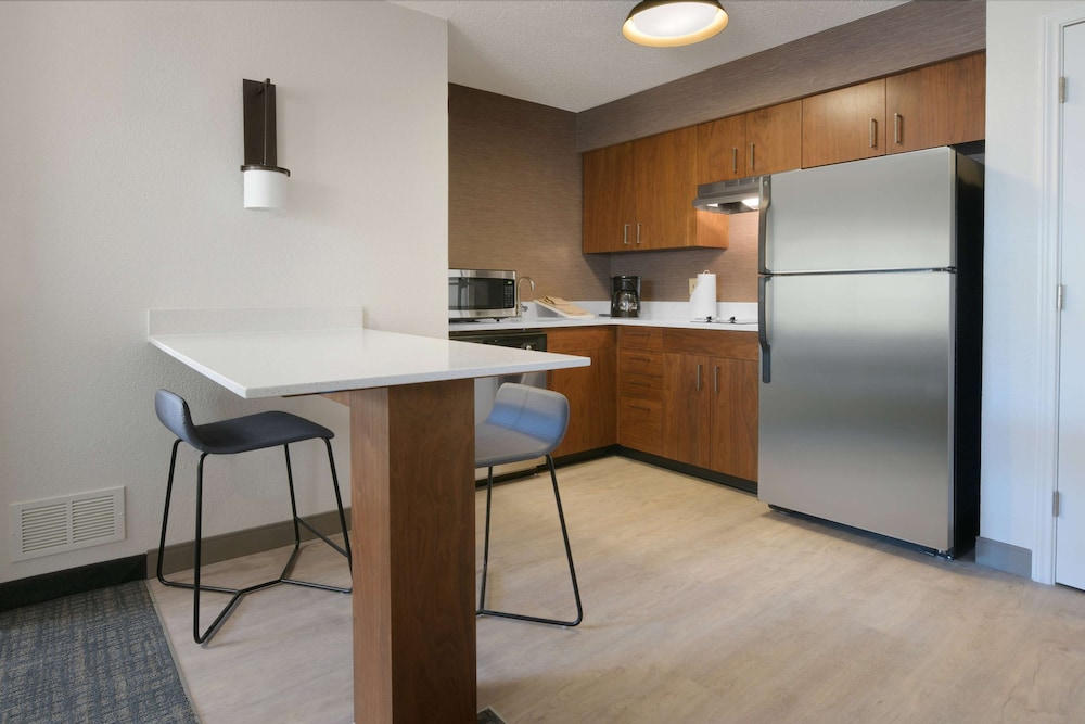 Superior Suite, 1 King Bed with Sofa bed (One Bedroom) photo 1