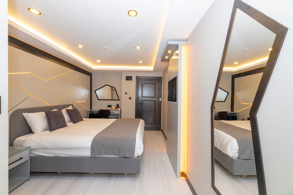 Deluxe Double Room photo 2