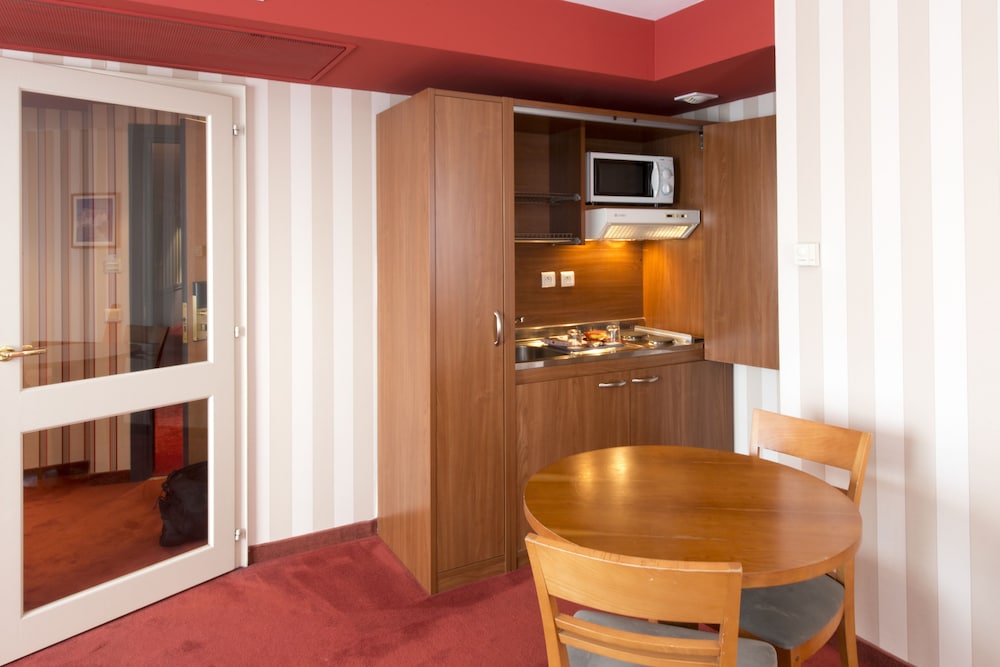 Prestige Apartment - Photo 5