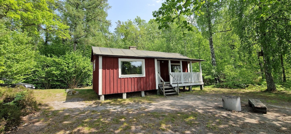 Classic Cottage, 1 Bedroom, Private Bathroom, Lakeside