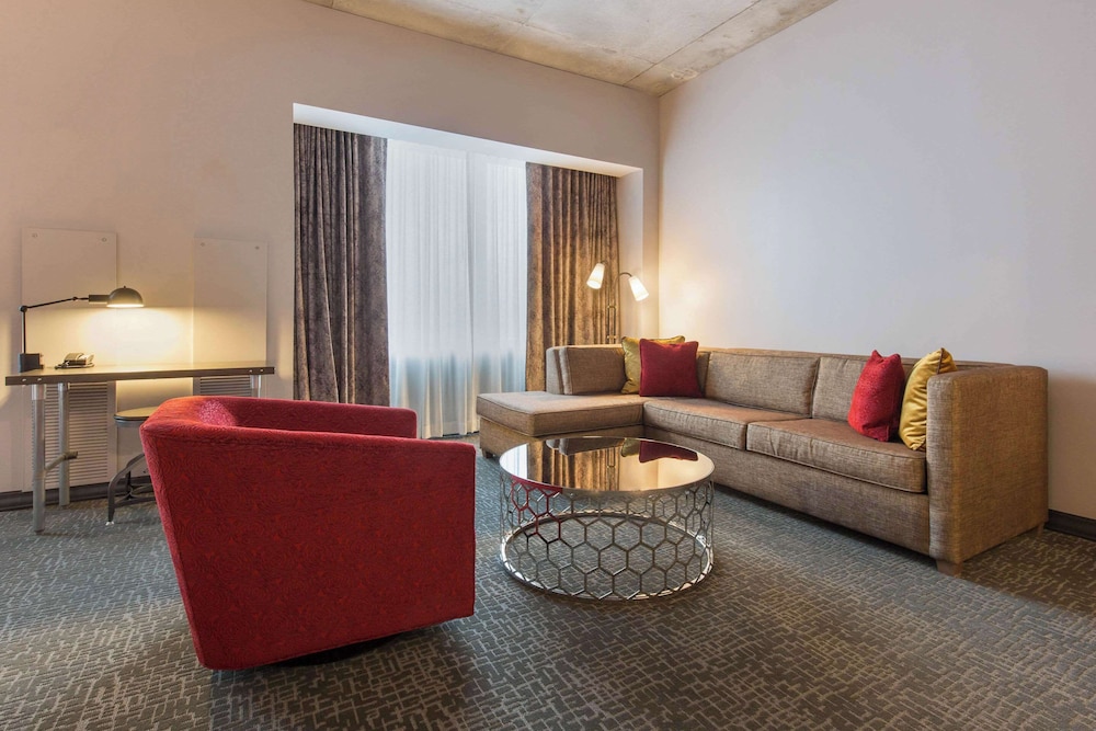 Suite, 1 King Bed with Sofa bed, Non Smoking (Roll-In Shower) photo 2