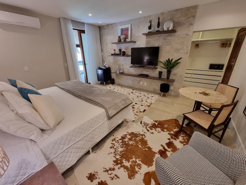 Luxury Double Room, Lanai, Garden View photo 1