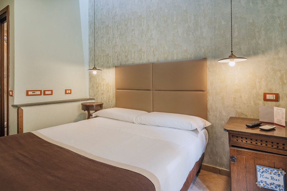 Double Room Single Use