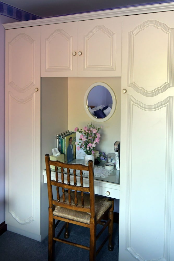 Double Room (Private Bathroom) photo 3